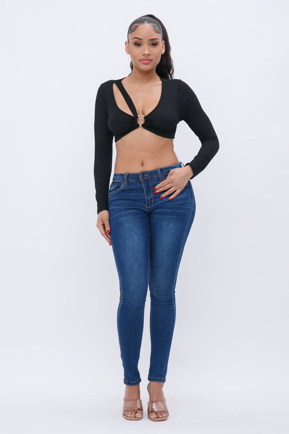 Rib Front Cut Out Shoulder O Ring Trim Long Sleeve Crop Top