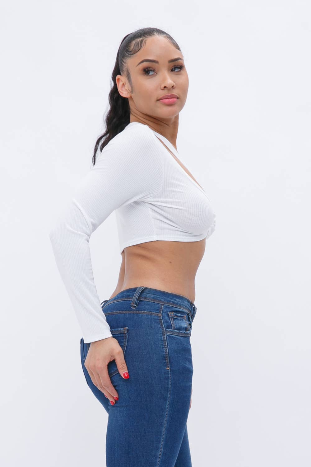Rib Front Cut Out Shoulder O Ring Trim Long Sleeve Crop Top
